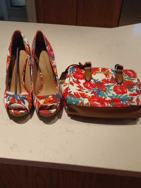 Christian Siriano Shoes - Christian Siriano Red Floral Peep-Toe Pumps with Matching Floral Satchel